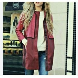 Lululemon Athletica Cocoon Car Coat. Size: Medium.